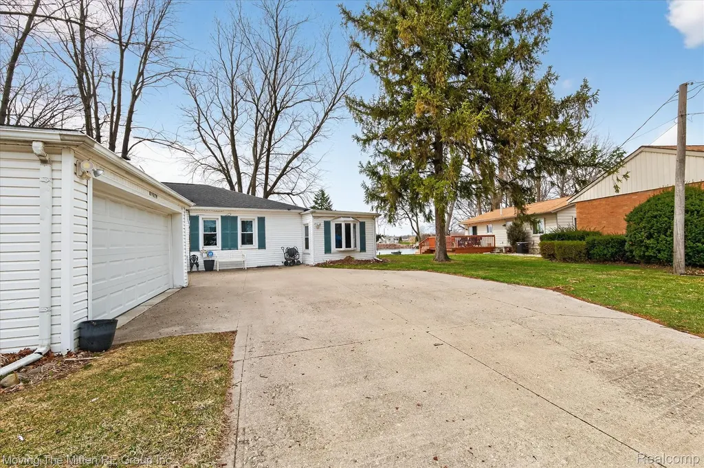 41529 S Interstate 94 Service Drive Van Buren Charter Township MI 48111