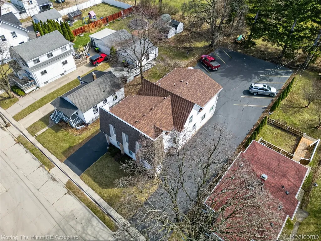 175 2nd Street Belleville City MI 48111