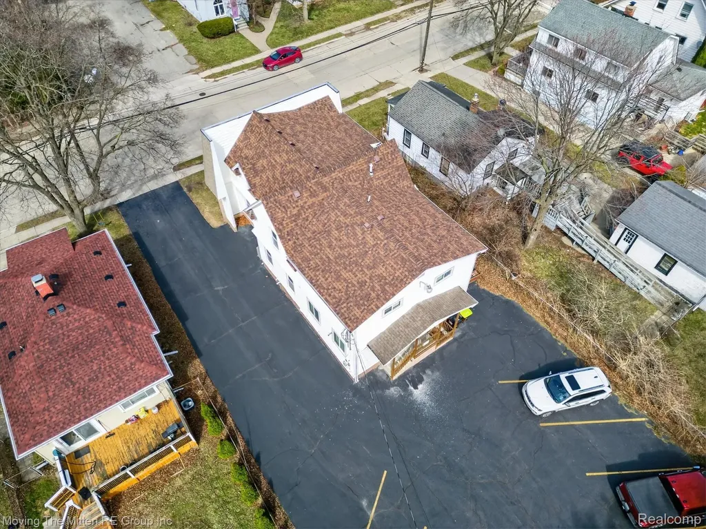 175 2nd Street Belleville City MI 48111