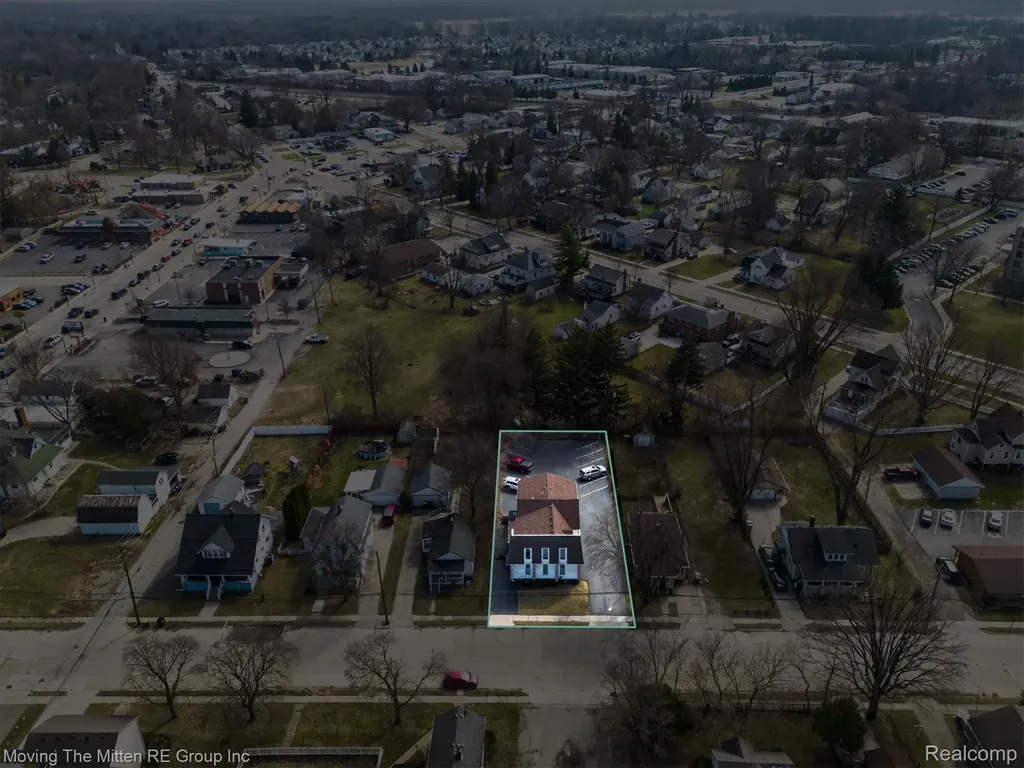 175 2nd Street Belleville City MI 48111