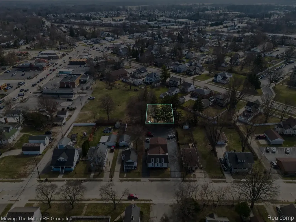 175 2nd Street Belleville City MI 48111