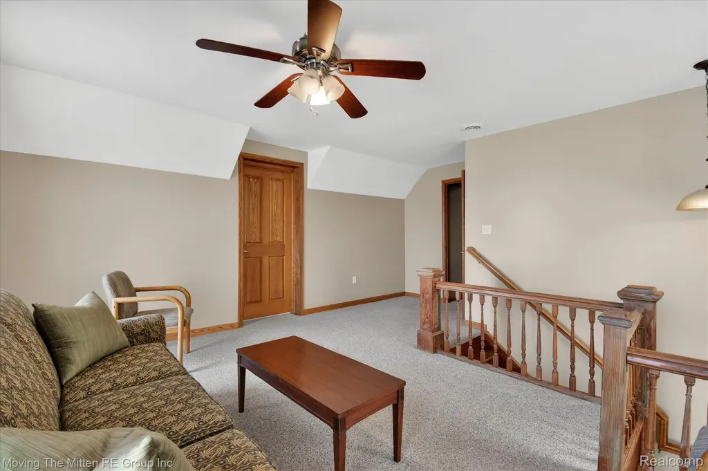 175 2nd Street Belleville City MI 48111