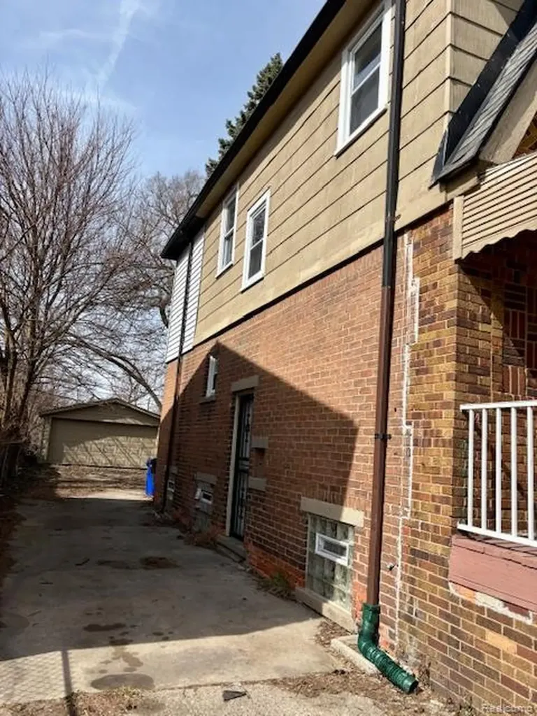 15853 Marlowe Street Detroit City MI 48227