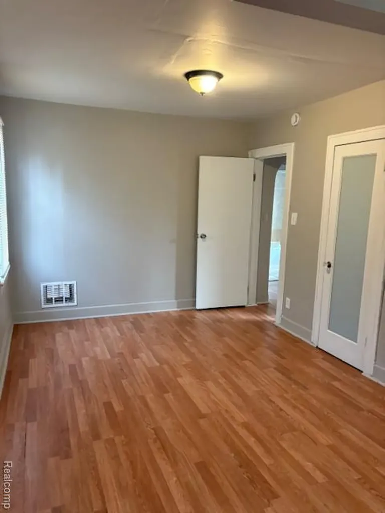 15853 Marlowe Street Detroit City MI 48227