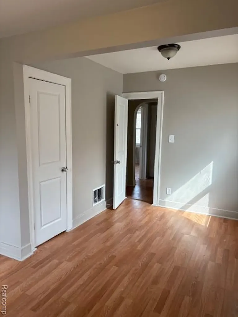 15853 Marlowe Street Detroit City MI 48227