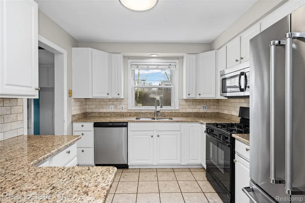 4313 Berkshire Road Royal Oak City MI 48073