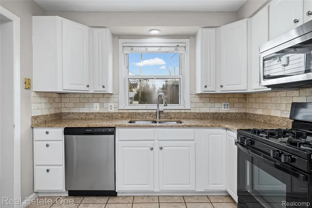 4313 Berkshire Road Royal Oak City MI 48073