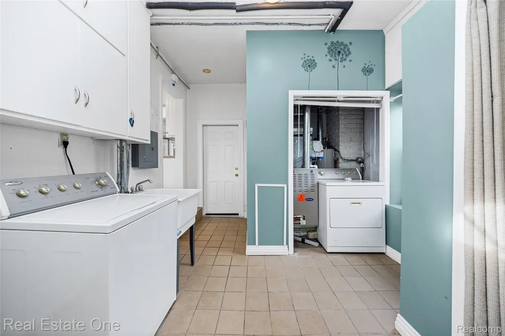 4313 Berkshire Road Royal Oak City MI 48073