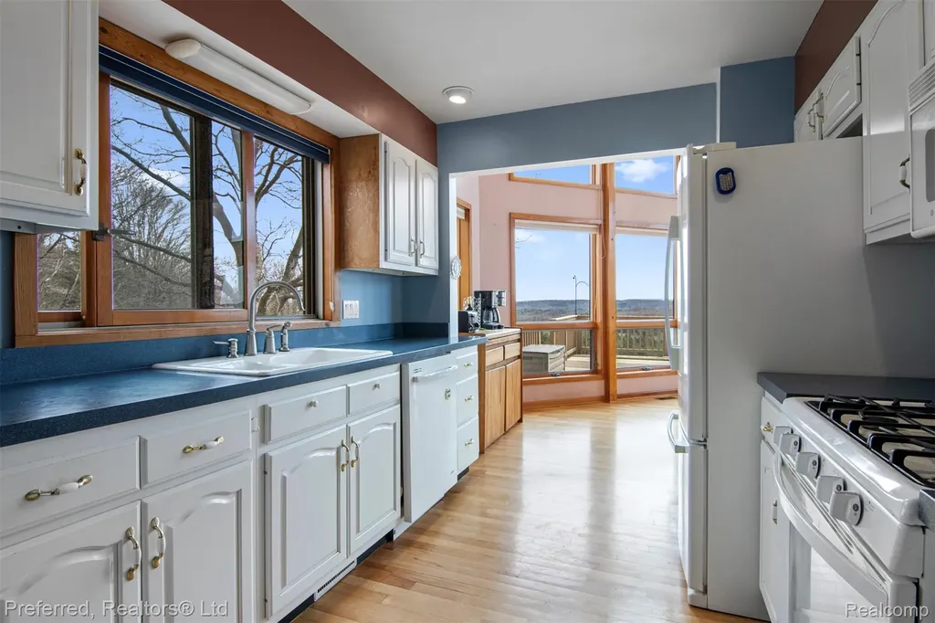 1693 Elm Road Crystal Lake Township MI 49635