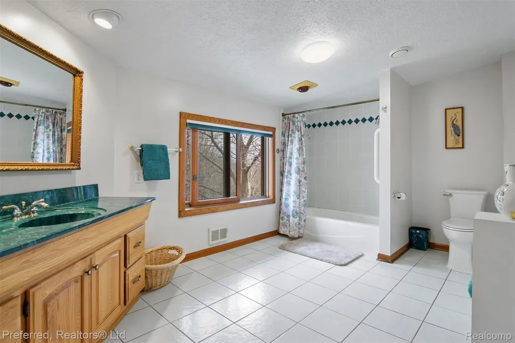 1693 Elm Road Crystal Lake Township MI 49635