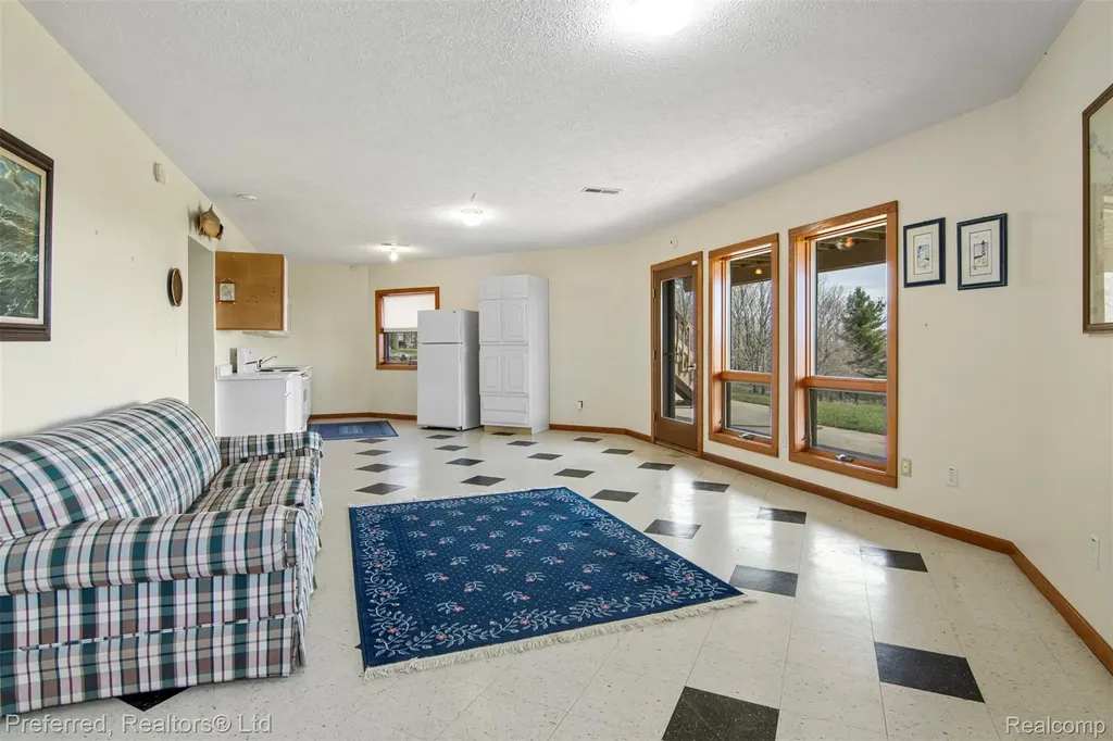 1693 Elm Road Crystal Lake Township MI 49635