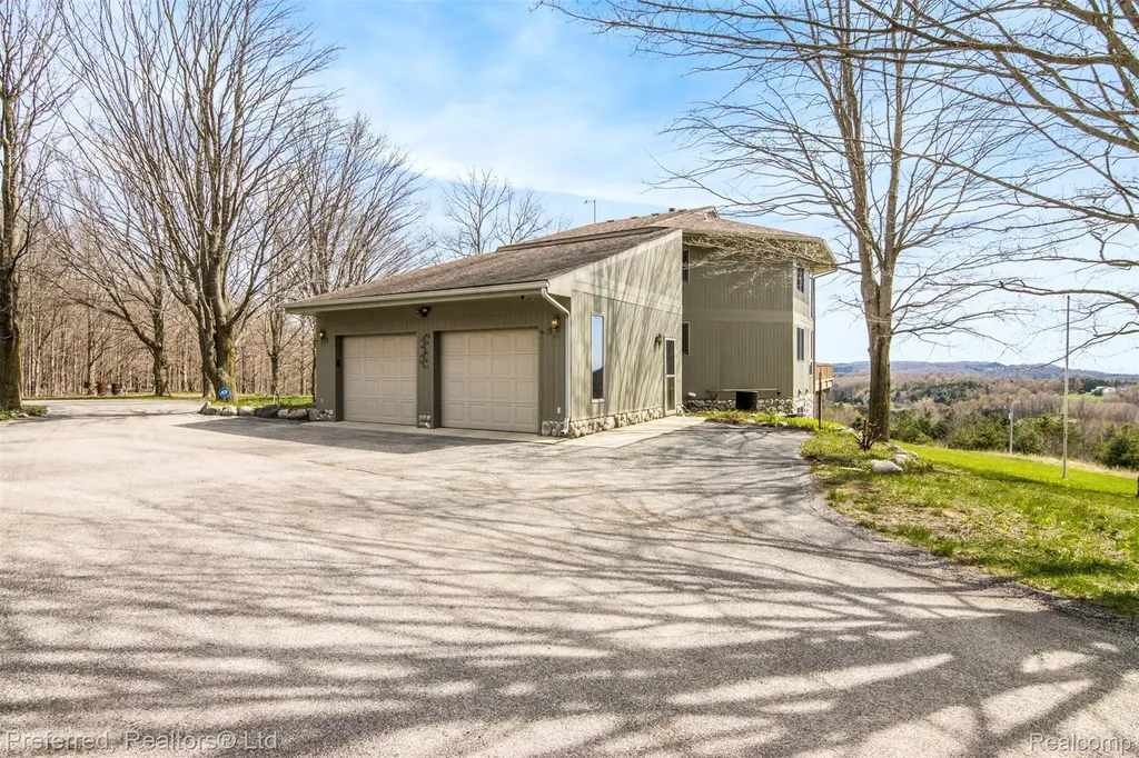 1693 Elm Road Crystal Lake Township MI 49635