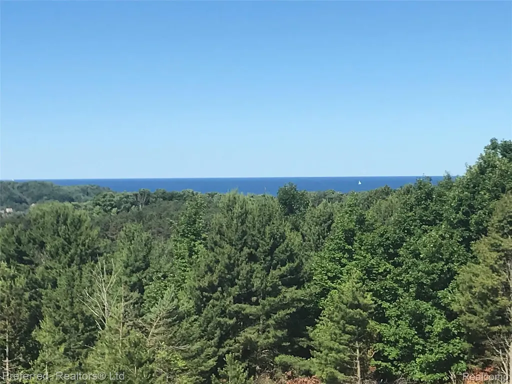 1693 Elm Road Crystal Lake Township MI 49635
