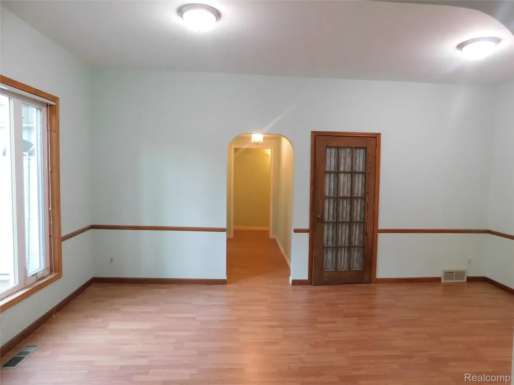 5284 Scotch Settlement Road Almont Township MI 48003