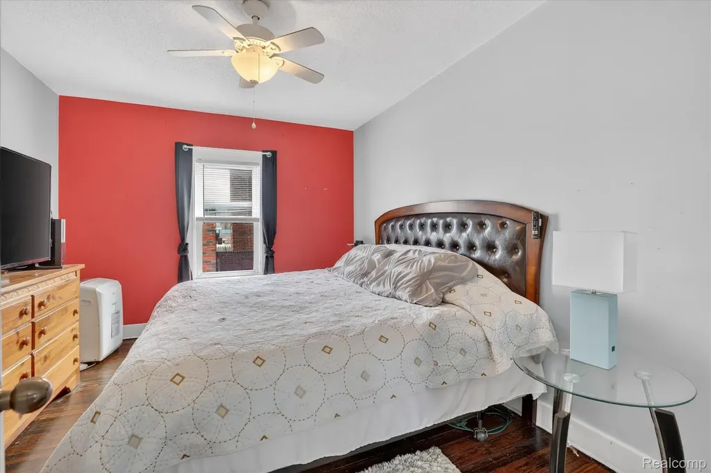 926 Kentucky Court Monroe City MI 48161