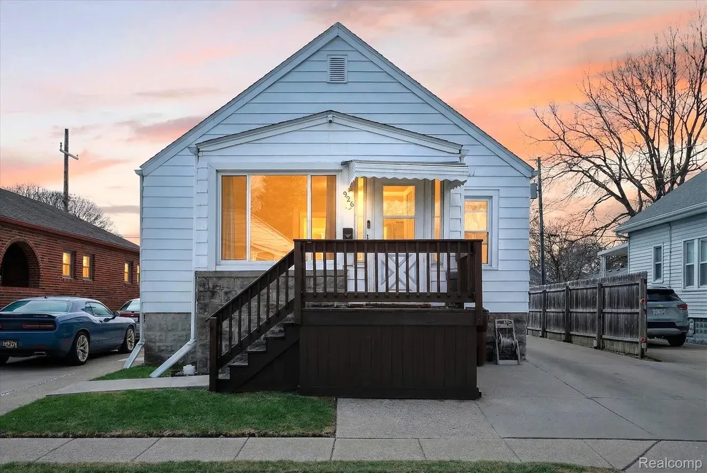 926 Kentucky Court Monroe City MI 48161