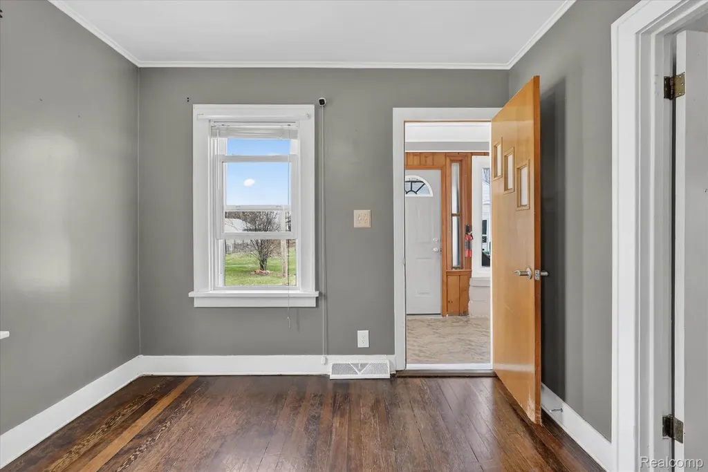 926 Kentucky Court Monroe City MI 48161