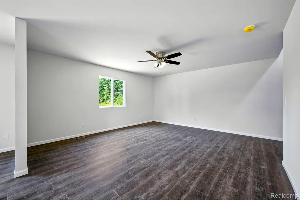 5744 Copper Tree Park Waterford Charter Township MI 48327