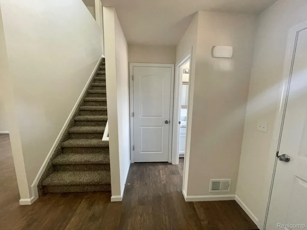5744 Copper Tree Park Waterford Charter Township MI 48327