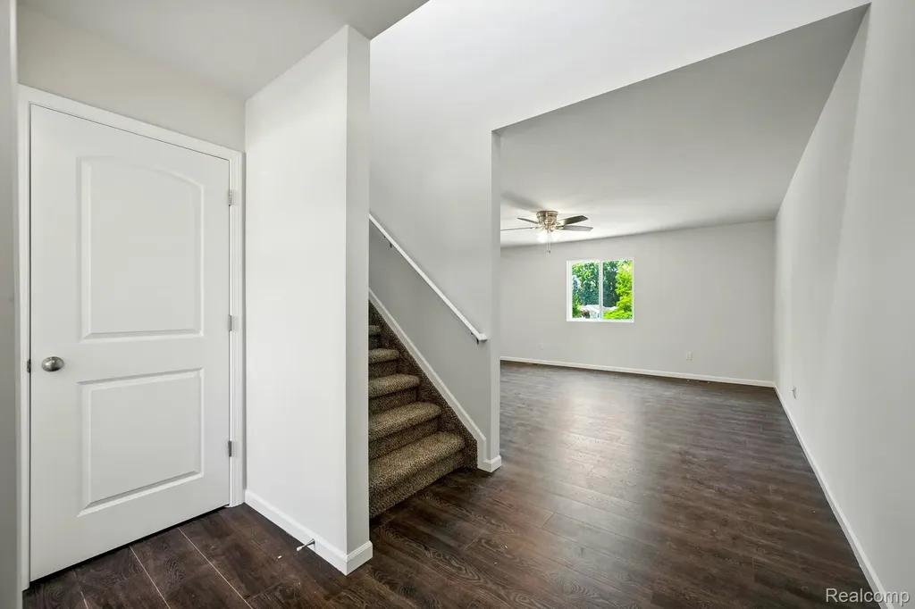 5744 Copper Tree Park Waterford Charter Township MI 48327