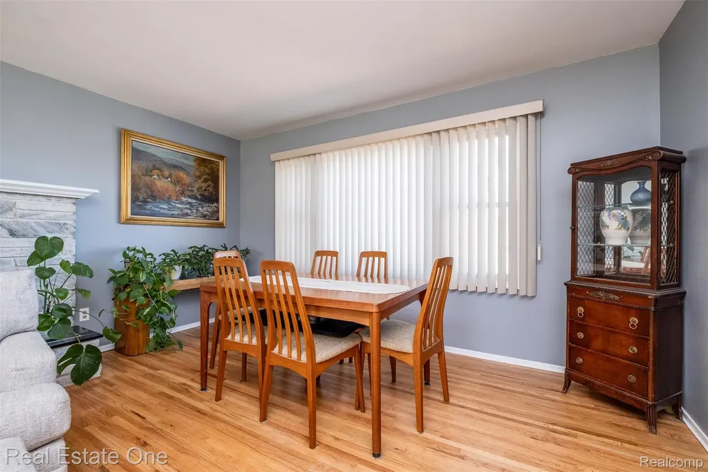 10420 Cedar Point Drive White Lake Charter Township MI 48386