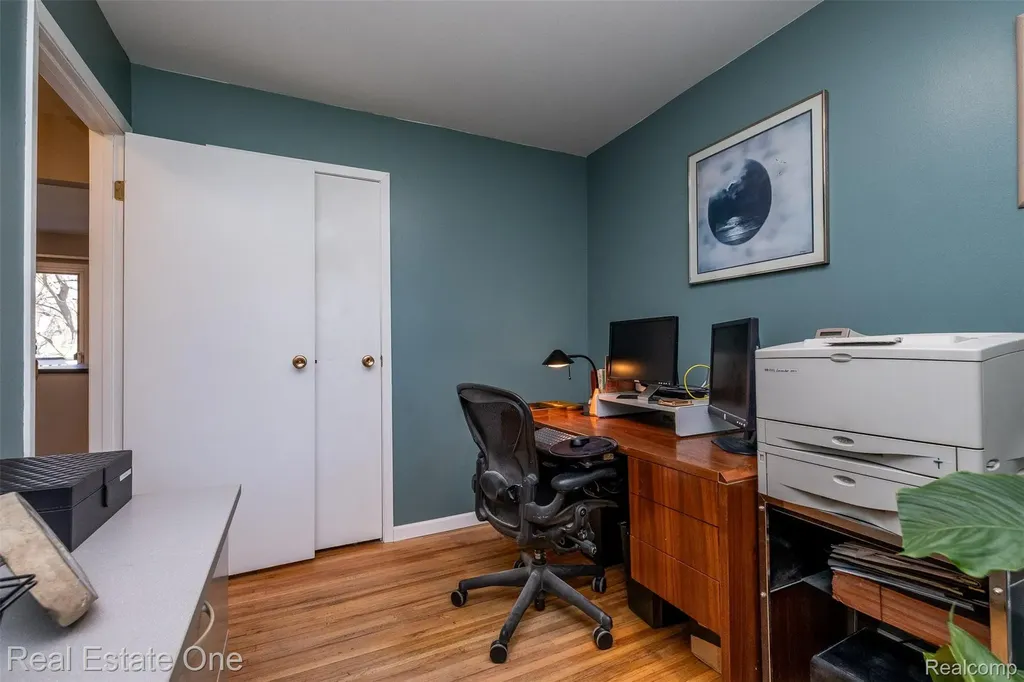 10420 Cedar Point Drive White Lake Charter Township MI 48386