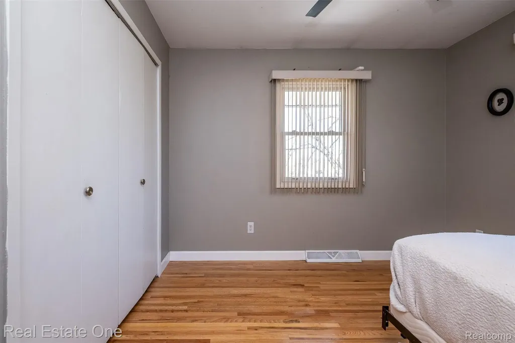 10420 Cedar Point Drive White Lake Charter Township MI 48386