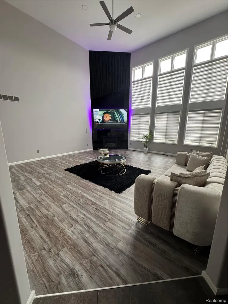 50493 Nesting Ridge Drive Macomb Township MI 48044