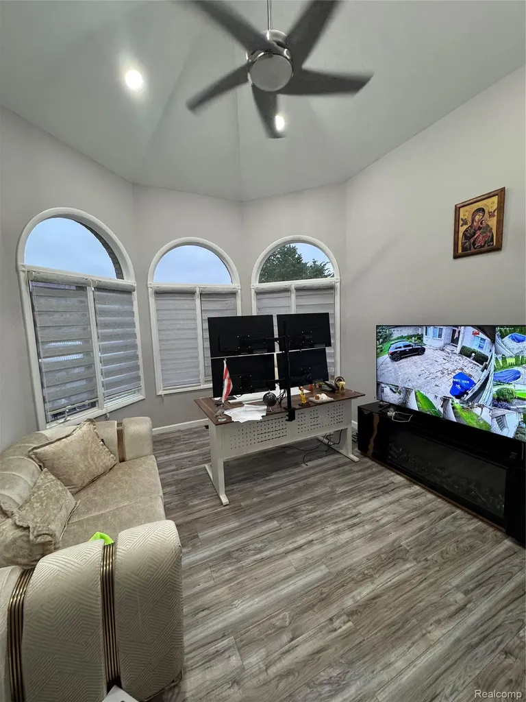 50493 Nesting Ridge Drive Macomb Township MI 48044