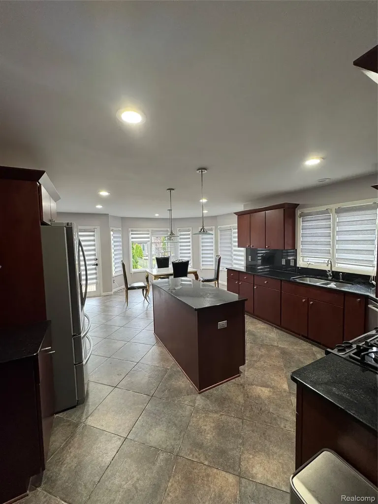 50493 Nesting Ridge Drive Macomb Township MI 48044