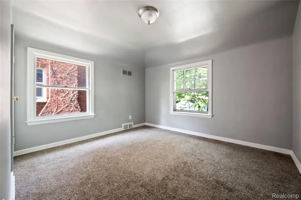 10438 Wayburn Street Detroit City MI 48224