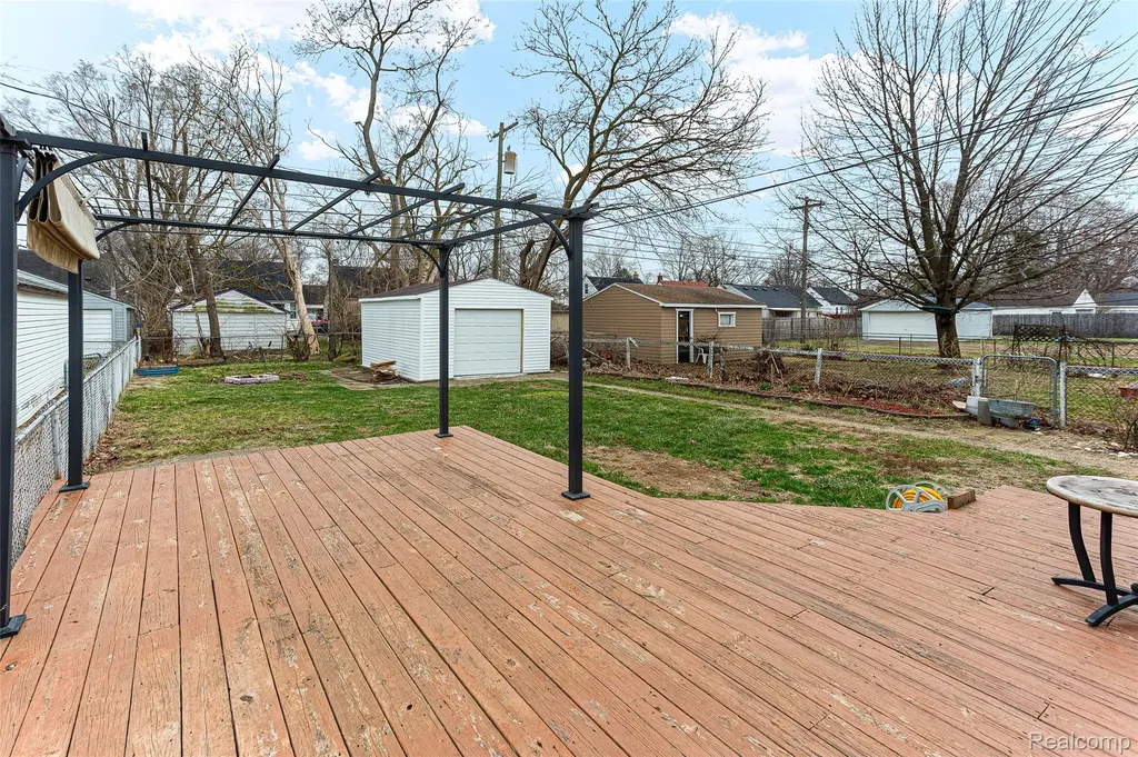 25529 Stanford Street Dearborn Heights City MI 48125