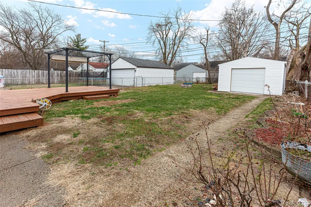 25529 Stanford Street Dearborn Heights City MI 48125