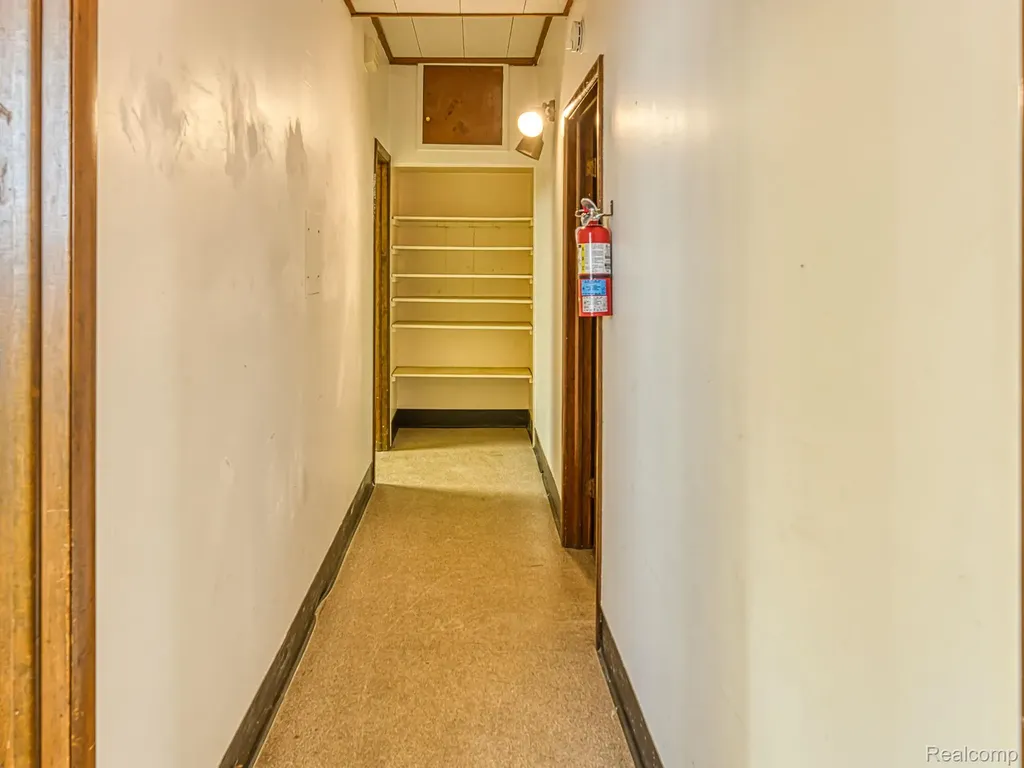 30750 Ford Road Garden City City MI 48135