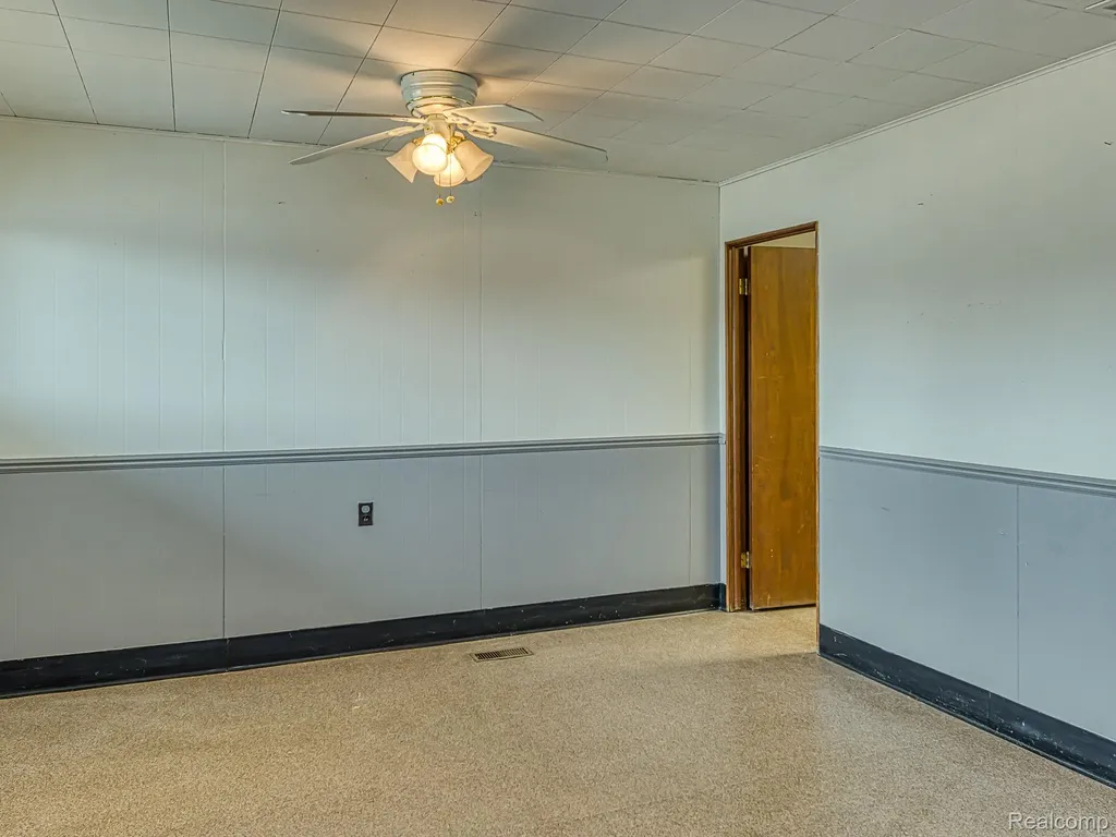 30750 Ford Road Garden City City MI 48135