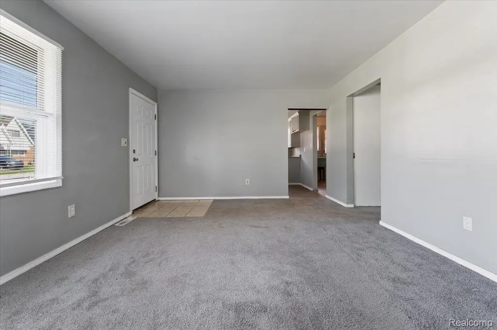 19936 Washburn Street Detroit City MI 48221