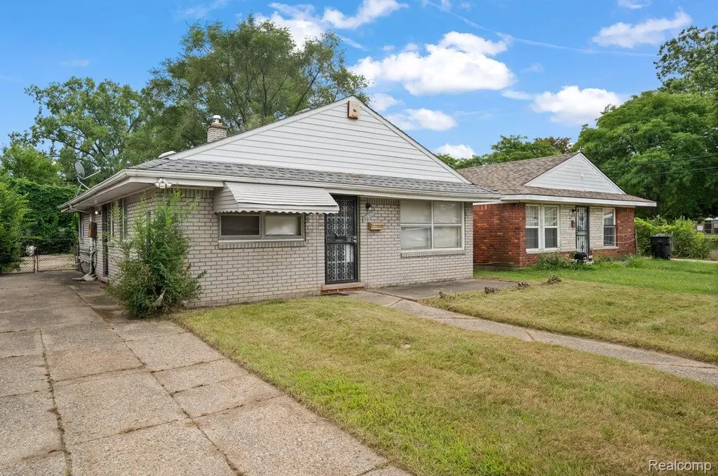19936 Washburn Street Detroit City MI 48221