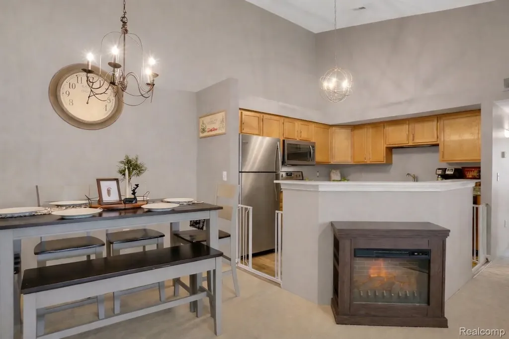61101 Greenwood Drive South Lyon City MI 48178