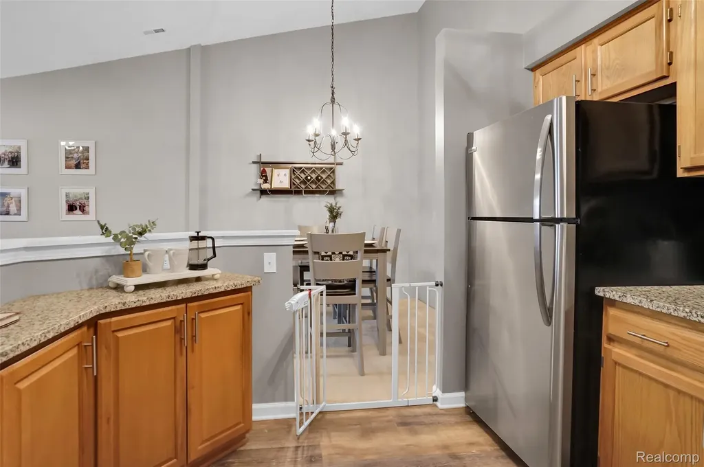 61101 Greenwood Drive South Lyon City MI 48178