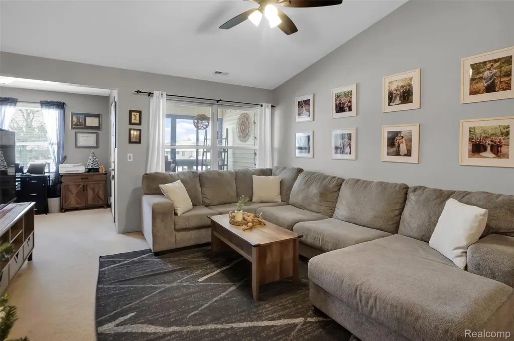 61101 Greenwood Drive South Lyon City MI 48178