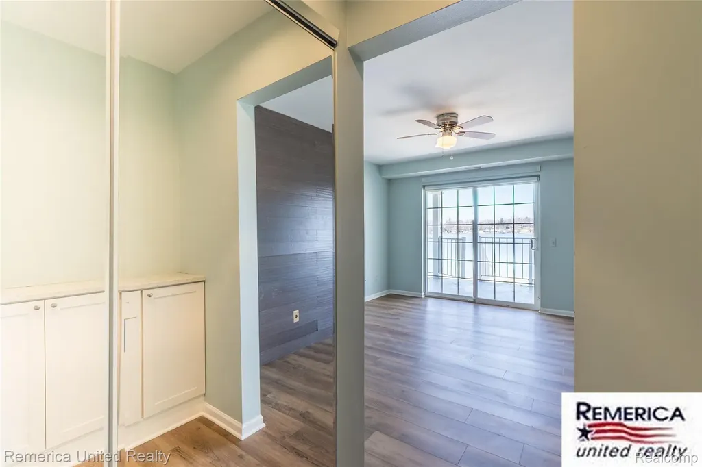 3553 Port Cove Drive Waterford Charter Township MI 48328