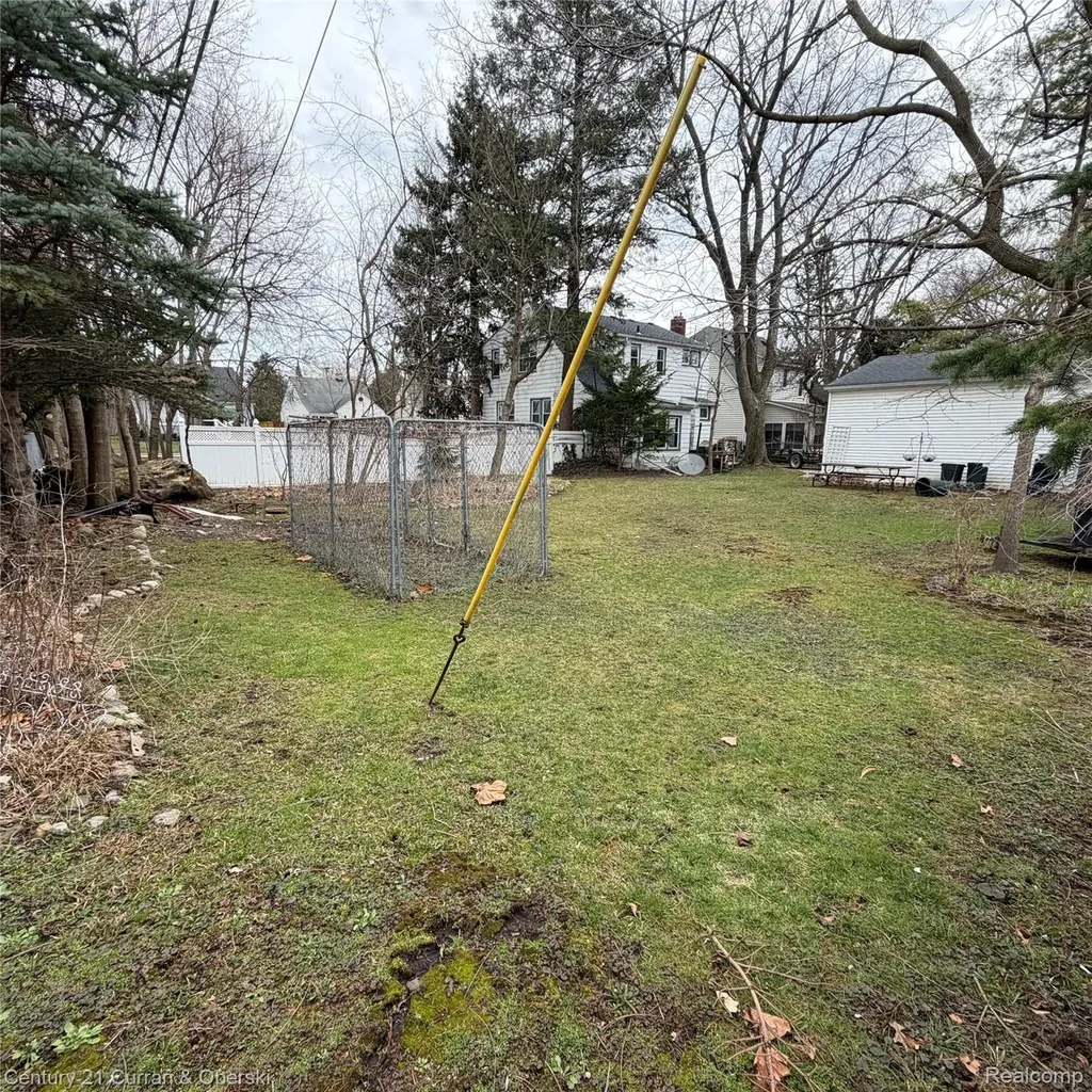 418 S Dorchester Avenue Royal Oak City MI 48067