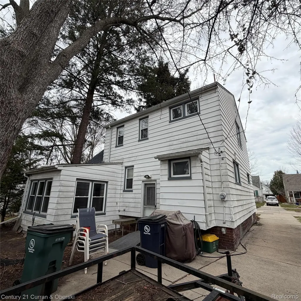 418 S Dorchester Avenue Royal Oak City MI 48067