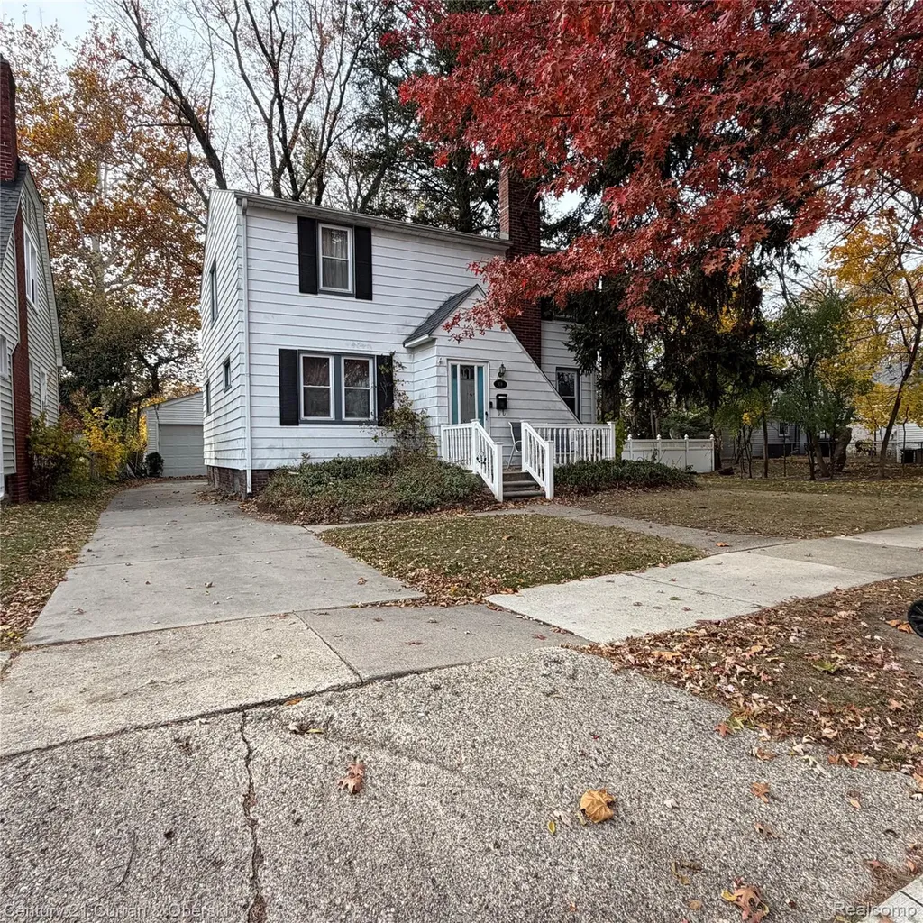 418 S Dorchester Avenue Royal Oak City MI 48067