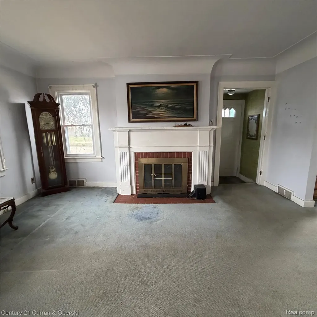 418 S Dorchester Avenue Royal Oak City MI 48067