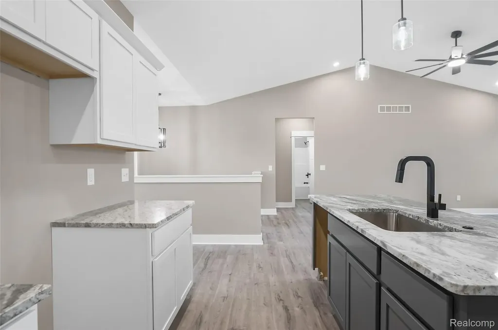 8451 Woodridge Drive Davison Township MI 48423