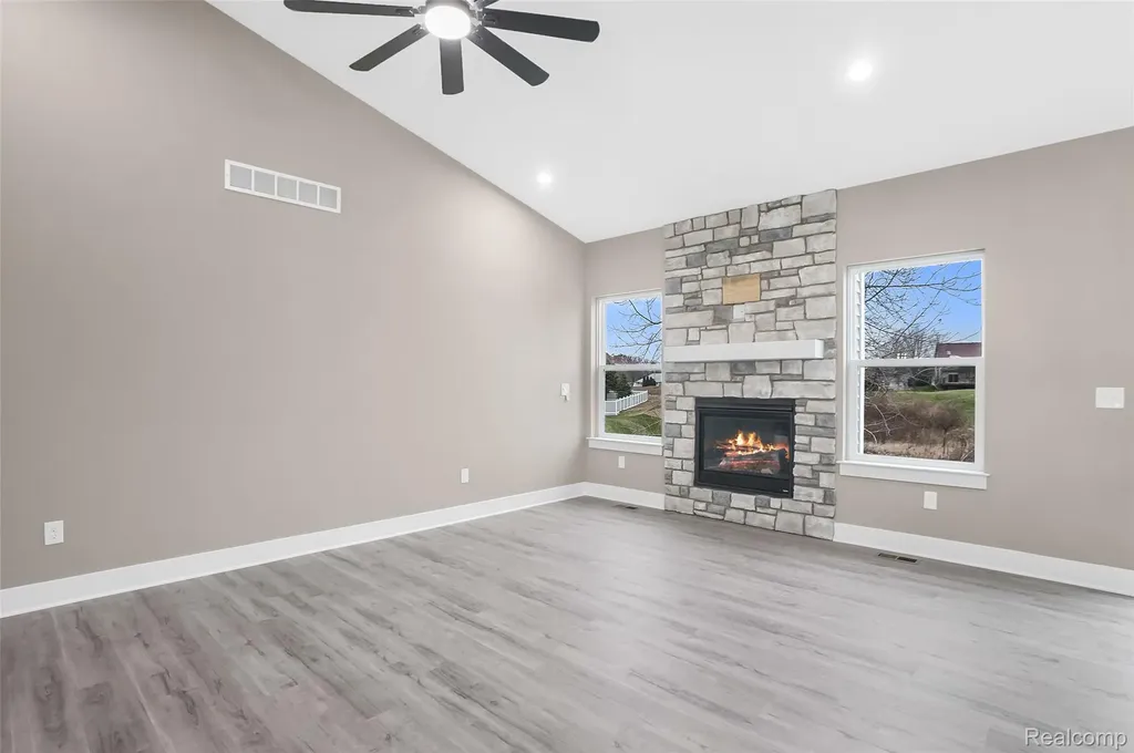 8451 Woodridge Drive Davison Township MI 48423