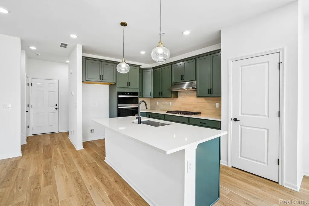 277 Lantana Drive Brighton City MI 48116