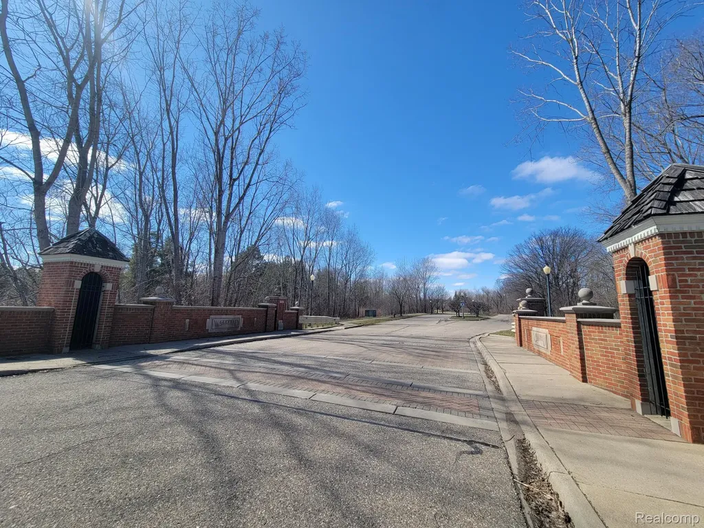 5894 Augusta Lane Grand Blanc Charter Township MI 48439
