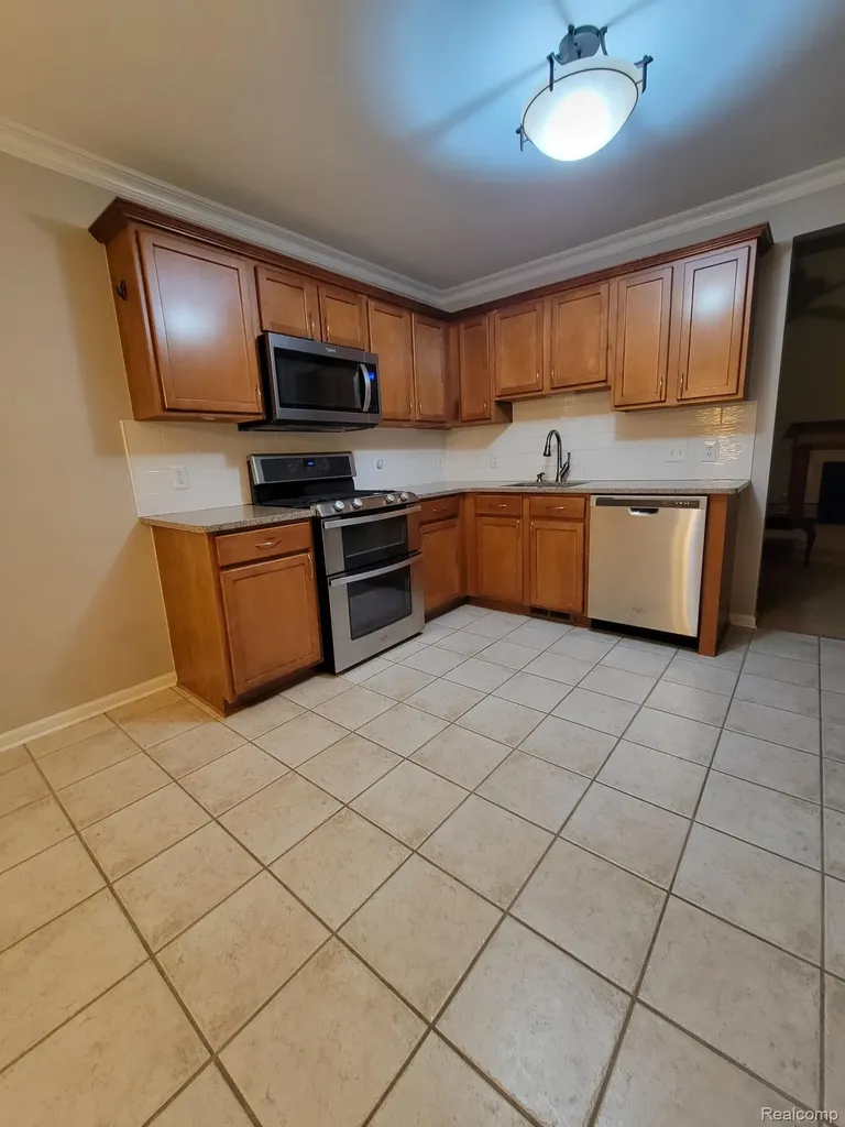 5894 Augusta Lane Grand Blanc Charter Township MI 48439